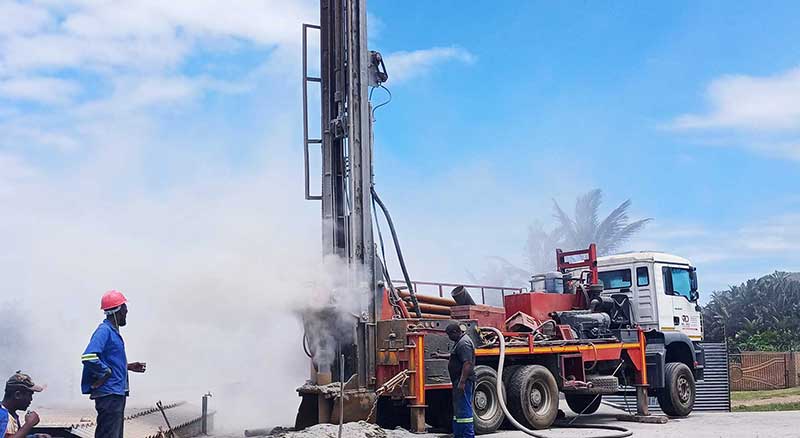 resource-drilling-kzn-borehole-pumps-tanks-south-coast-eastern-cape--hero-symmetrix-drilling