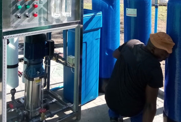 resource-drilling-kzn-borehole-pumps-tanks-south-coast-eastern-cape--hero-pumps-installers resource-drilling-kzn-borehole-pumps-tanks-south-coast-eastern-cape--hero-symmetrix-drilling